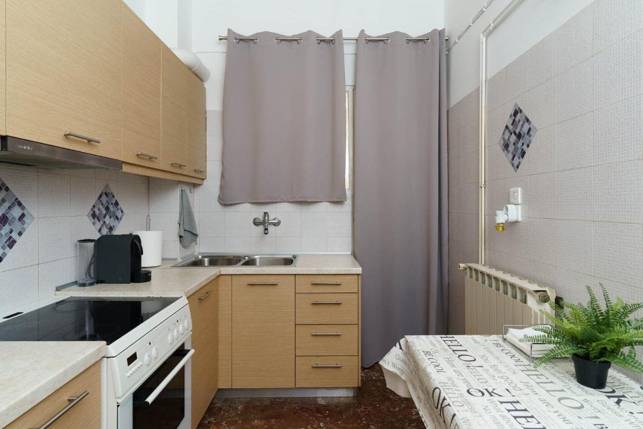 Chris'S Best Apartment In Athens Exterior photo